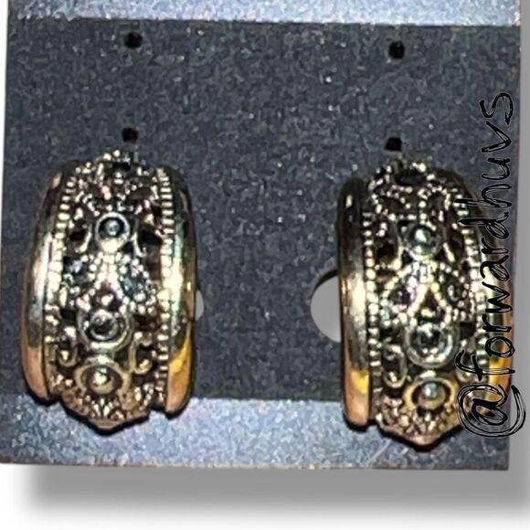 Bundle Sale 3 for $15 | Decorative Design Gold Tone Hoops – ¾” Diameter - Picture 3 of 8